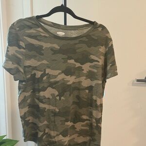 Old Navy Olive Green Camo Tee